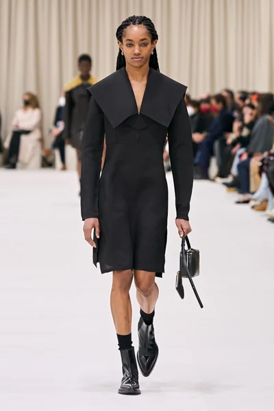 Look 46
